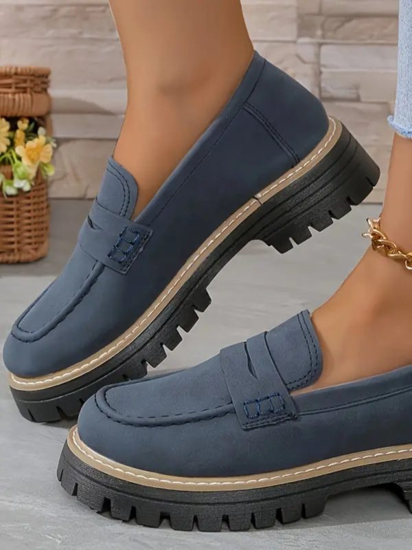 Hazel Blues® |  Round Toe Platform Loafers Hot on Sale - Image 2
